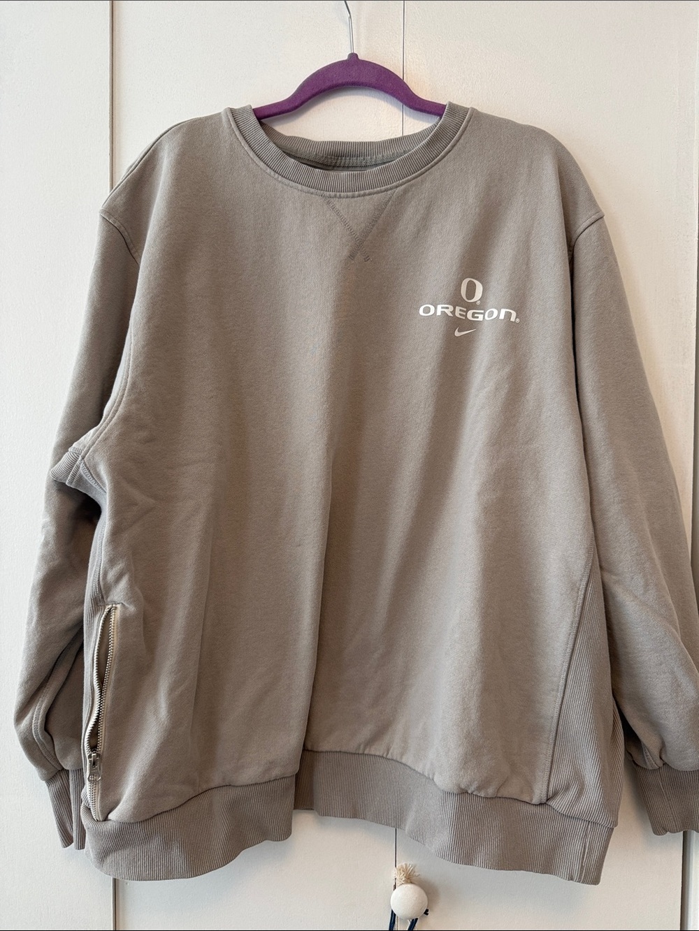 Nike Grey Crewneck Sweatshirt